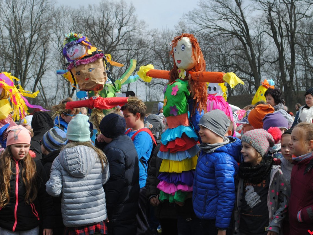 Dzieci z całej Wielkopolski powitały wiosnę w Grzybowie