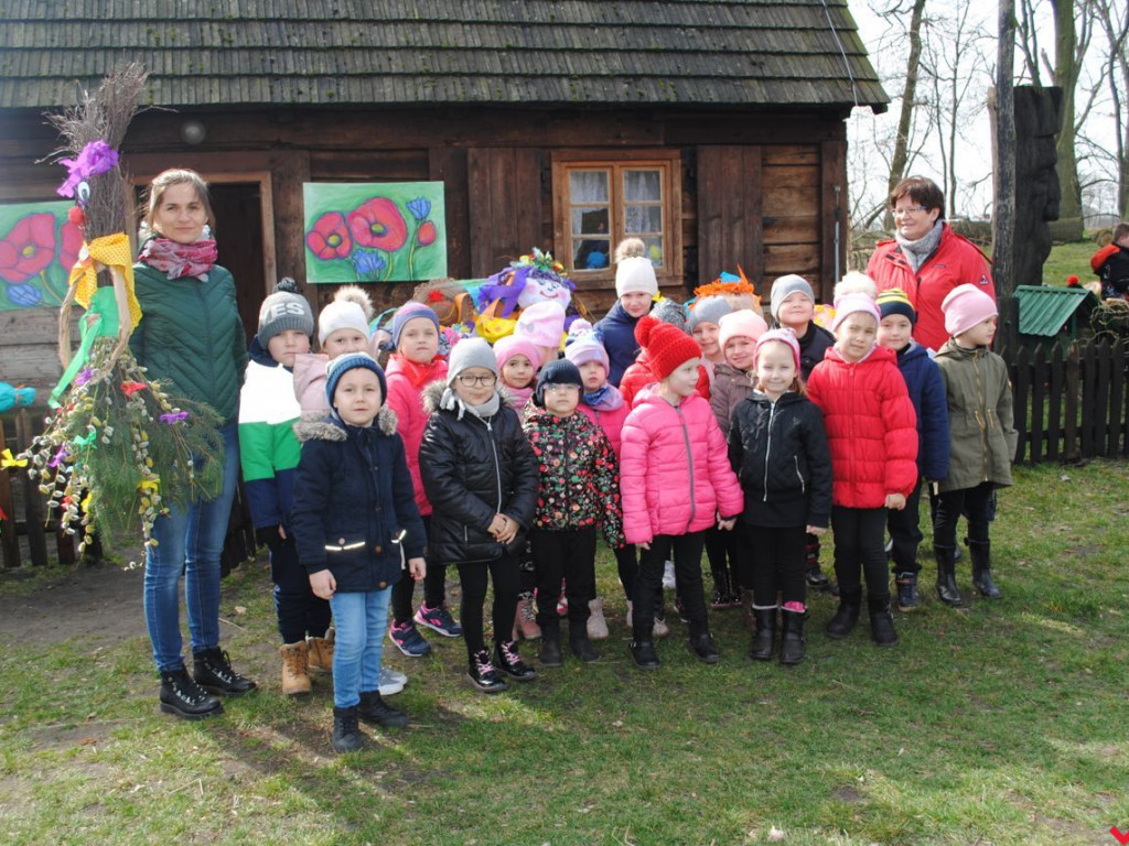 Dzieci z całej Wielkopolski powitały wiosnę w Grzybowie