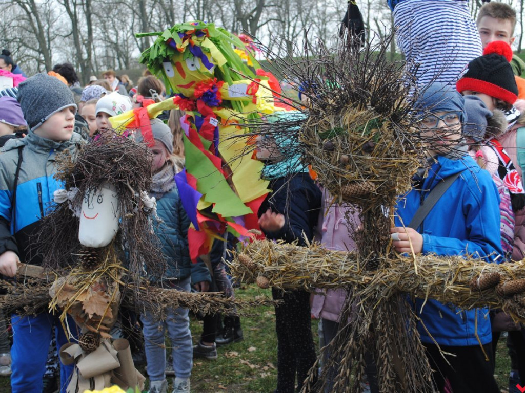 Dzieci z całej Wielkopolski powitały wiosnę w Grzybowie