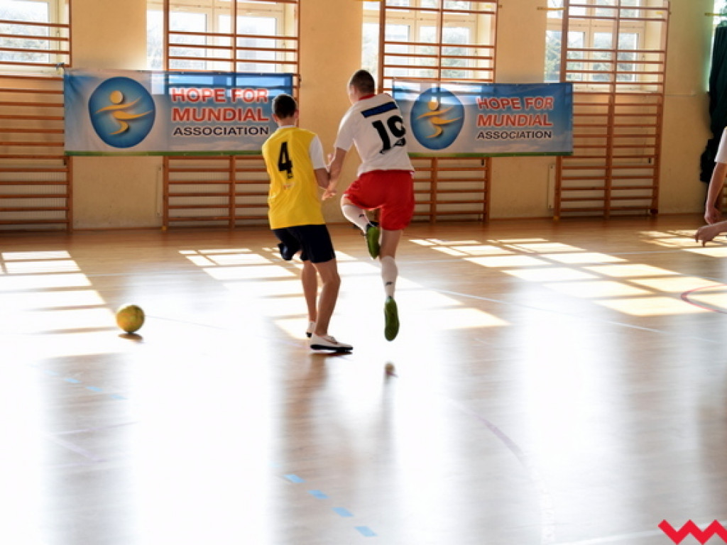 Horyzont Kołaczkowo wygrywa turniej piłkarski Łukasza Fabiańskiego