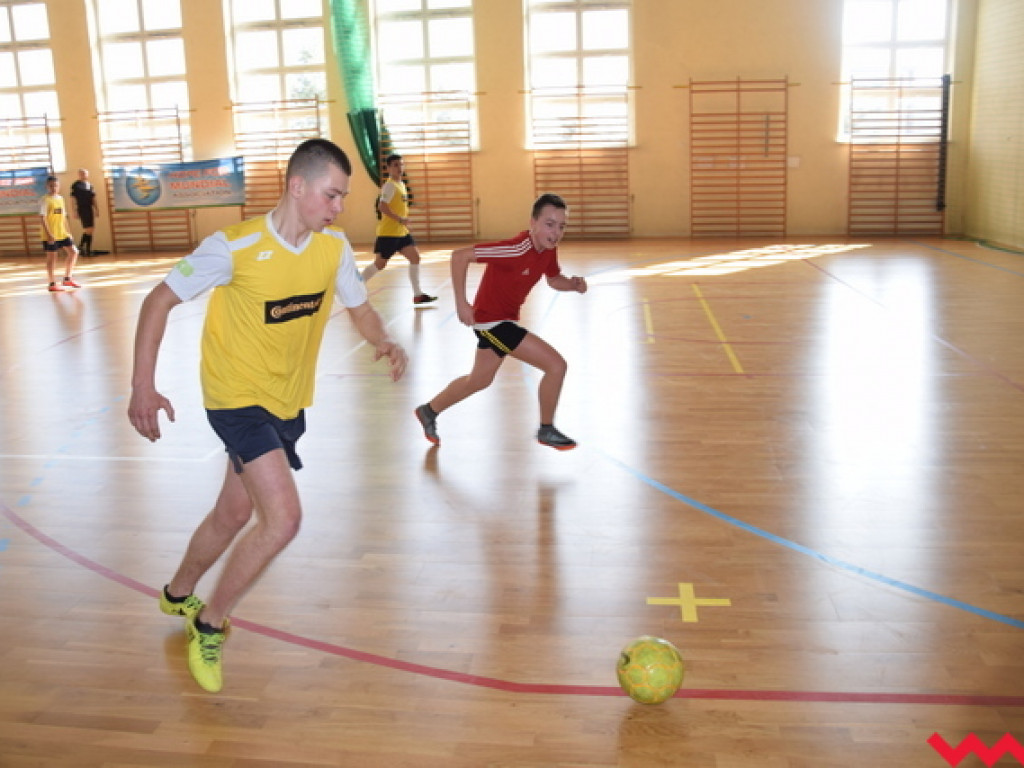 Horyzont Kołaczkowo wygrywa turniej piłkarski Łukasza Fabiańskiego