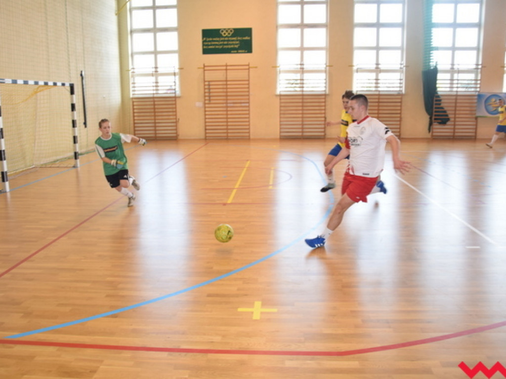 Horyzont Kołaczkowo wygrywa turniej piłkarski Łukasza Fabiańskiego