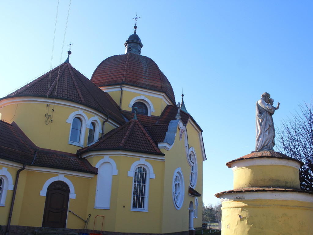 Wyruszamy na szlak (8) - nietypowa bryła, czyli kościół św. Andrzeja Apostoła w Nekli
