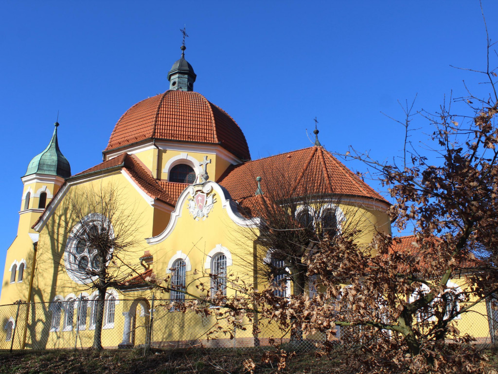 Wyruszamy na szlak (8) - nietypowa bryła, czyli kościół św. Andrzeja Apostoła w Nekli