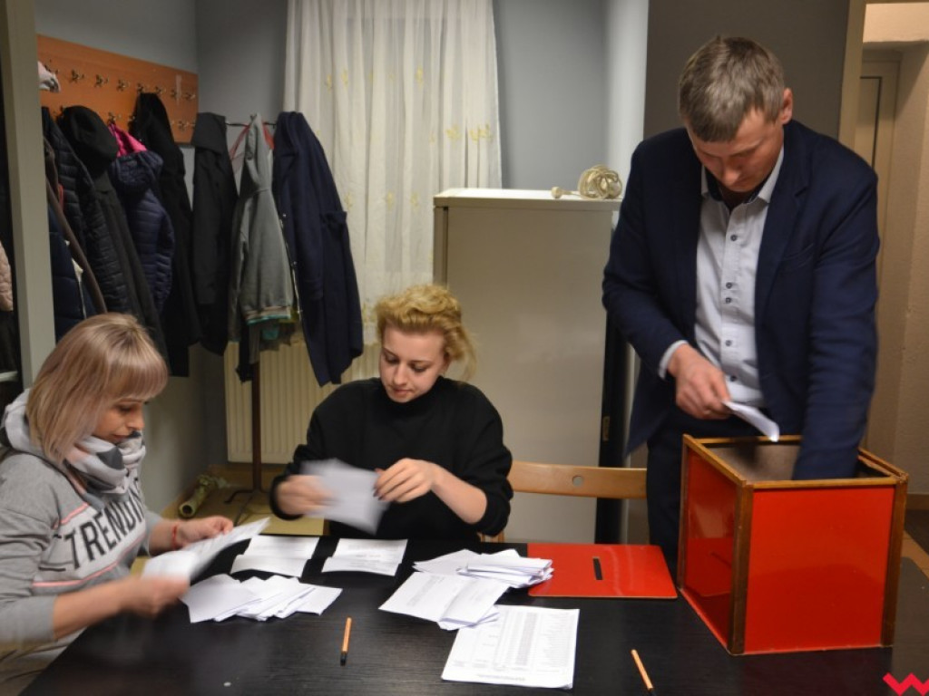 Zmieniła zdanie i została wybrana na ponowną kadencję