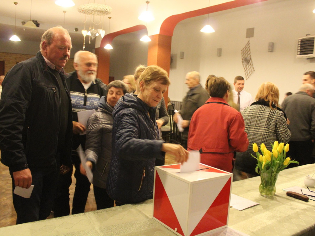 Czesław Kozielski triumfuje w Targowej Górce. Był jednym z dwóch kandydatów