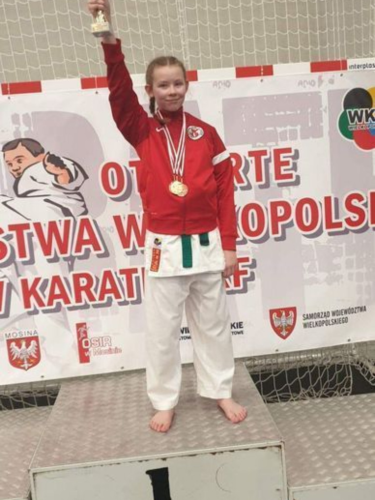 Kolejne miejsca na podium zawodników Wrzesińskiego Klubu Karate. Tym razem podczas turnieju w Mosinie