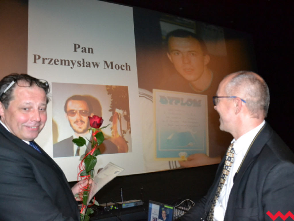 Trochę wzruszeń i mnóstwo śmiechu z okazji 25-lecia szkoły z ul. Koszarowej