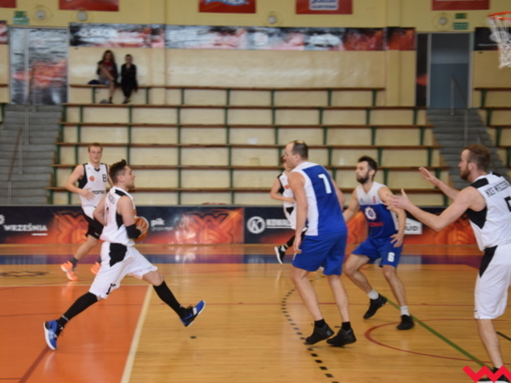 Pretendenci do mistrzostwa nie dali żadnych szans rywalom. Kolejka WRLK bez niespodzianek [Aktualizacja]