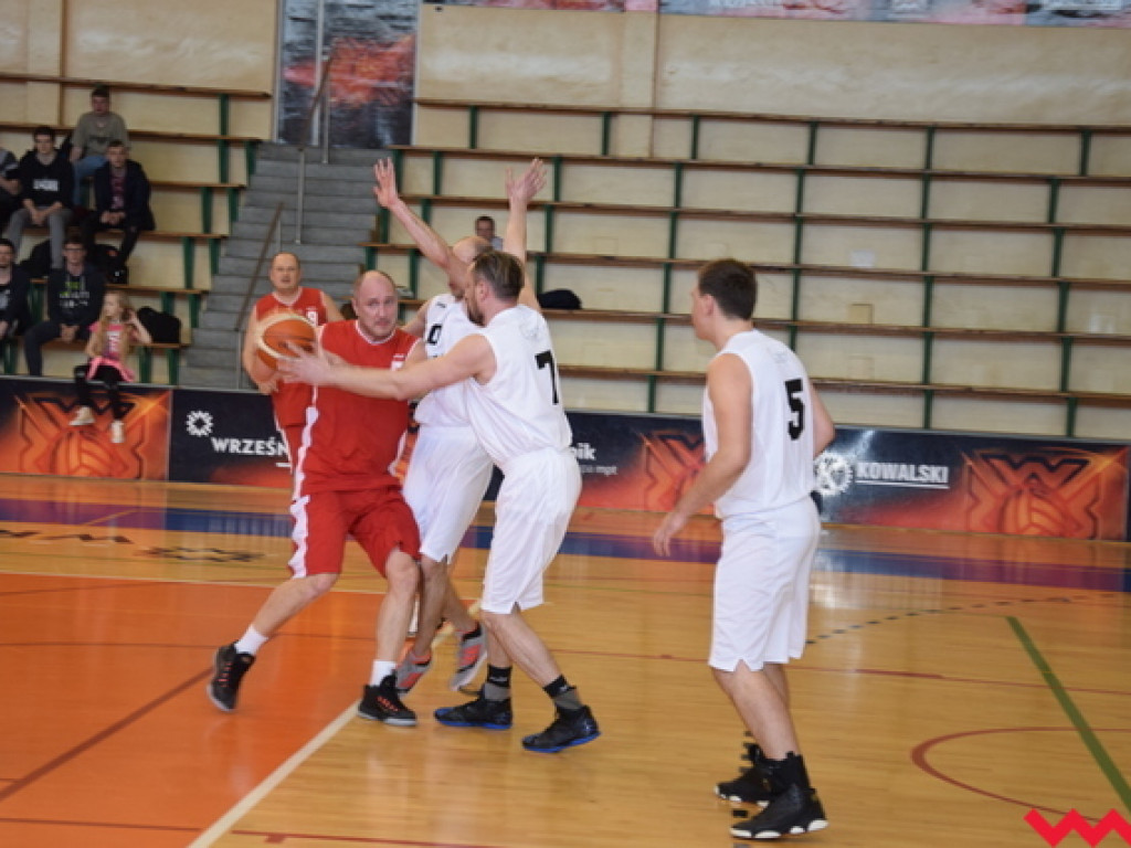 Pretendenci do mistrzostwa nie dali żadnych szans rywalom. Kolejka WRLK bez niespodzianek [Aktualizacja]