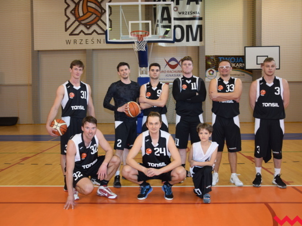 Pretendenci do mistrzostwa nie dali żadnych szans rywalom. Kolejka WRLK bez niespodzianek [Aktualizacja]