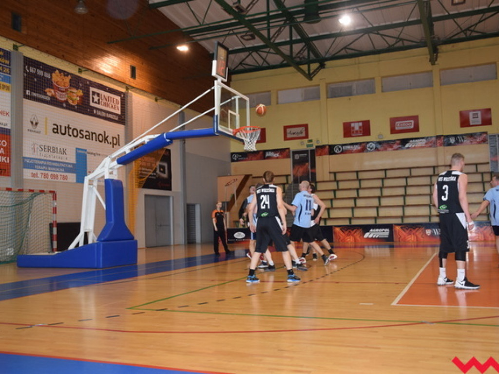 Pretendenci do mistrzostwa nie dali żadnych szans rywalom. Kolejka WRLK bez niespodzianek [Aktualizacja]