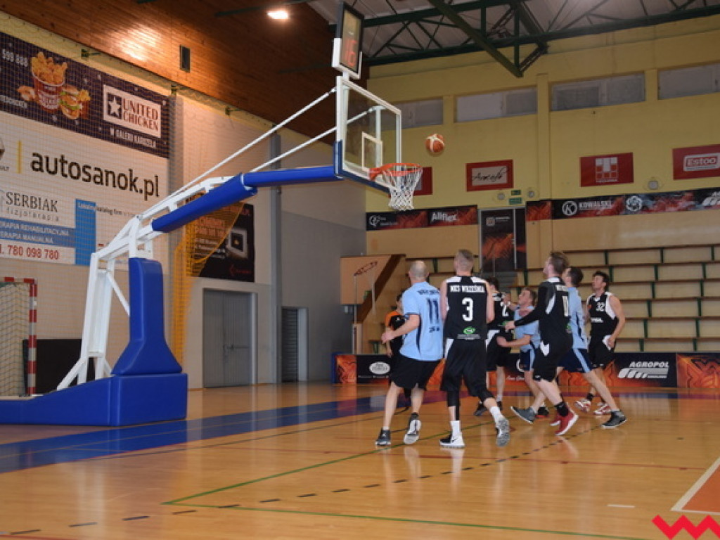 Pretendenci do mistrzostwa nie dali żadnych szans rywalom. Kolejka WRLK bez niespodzianek [Aktualizacja]