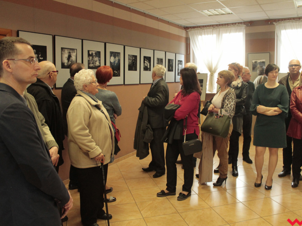 Migawki z przeszłości, czyli magia starej fotografii w Miłosławiu.