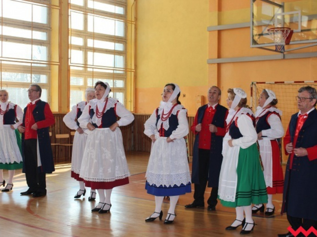 Mokowiacy, czyli lekcja folkloru w Szkole Podstawowej w Bieganowie