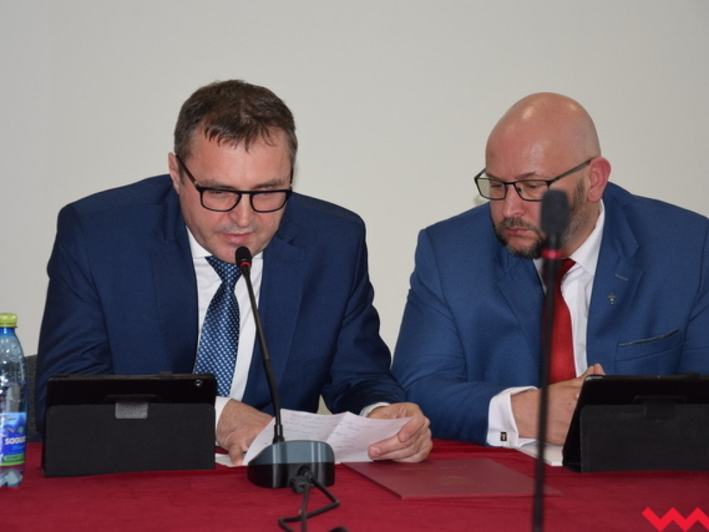 Powiat podaje kolejną kroplówkę szpitalowi. Rokowania nie są optymistyczne