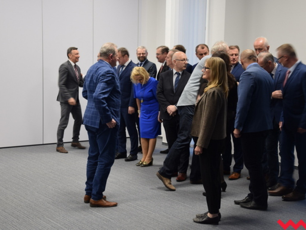 Powiat podaje kolejną kroplówkę szpitalowi. Rokowania nie są optymistyczne