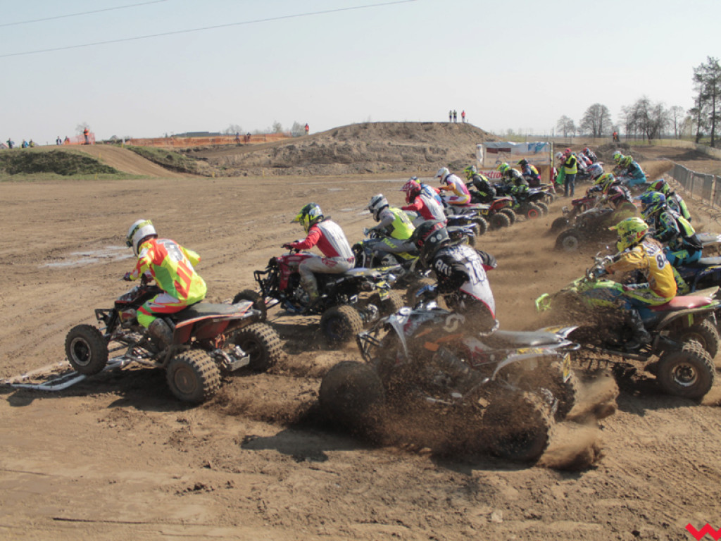Weekend z motocrossem w Opatówku