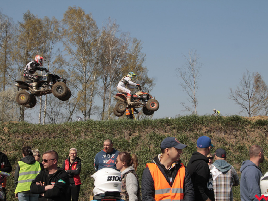 Weekend z motocrossem w Opatówku