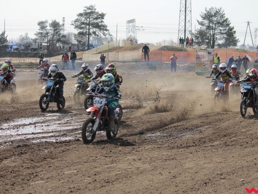 Weekend z motocrossem w Opatówku
