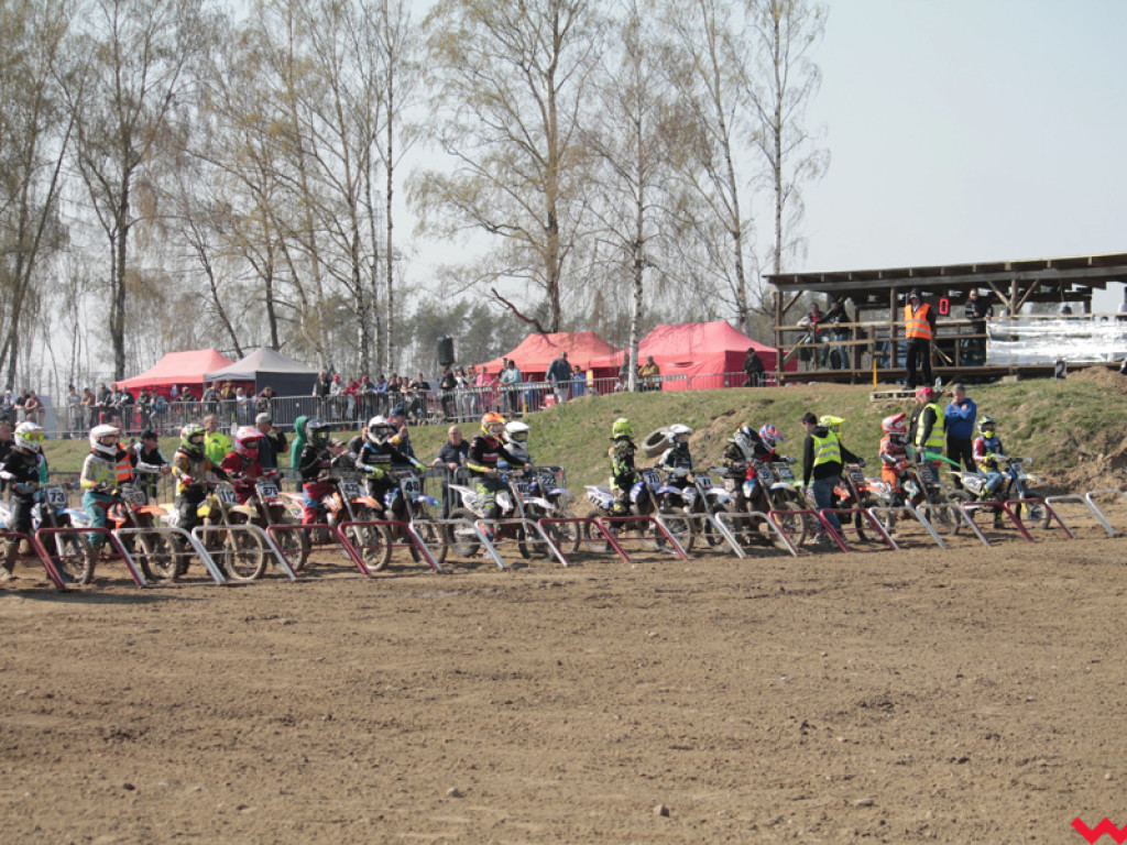 Weekend z motocrossem w Opatówku