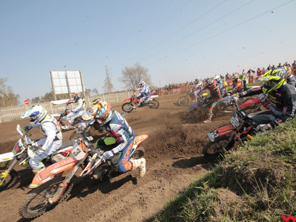 Weekend z motocrossem w Opatówku