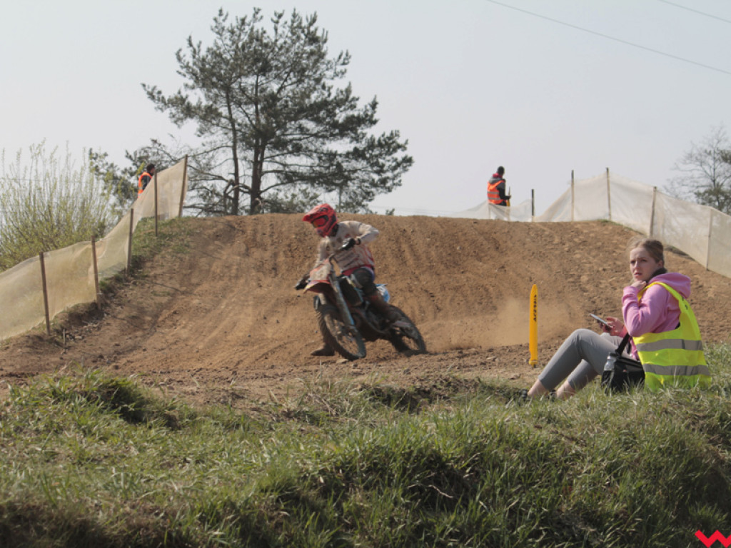 Weekend z motocrossem w Opatówku