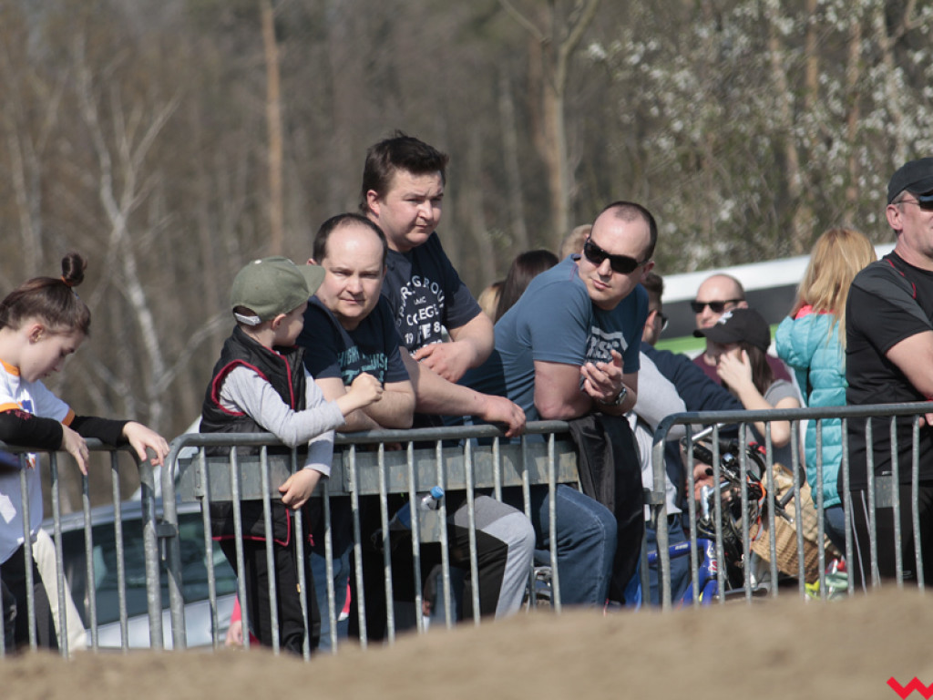 Weekend z motocrossem w Opatówku