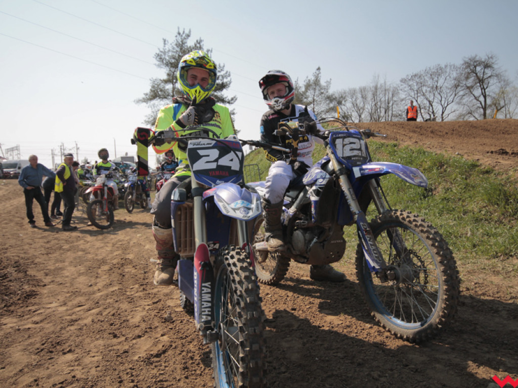 Weekend z motocrossem w Opatówku