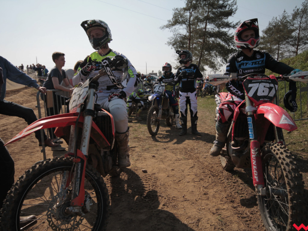 Weekend z motocrossem w Opatówku