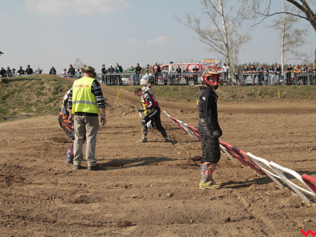 Weekend z motocrossem w Opatówku