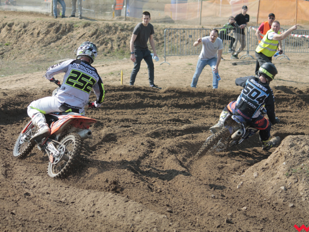 Weekend z motocrossem w Opatówku