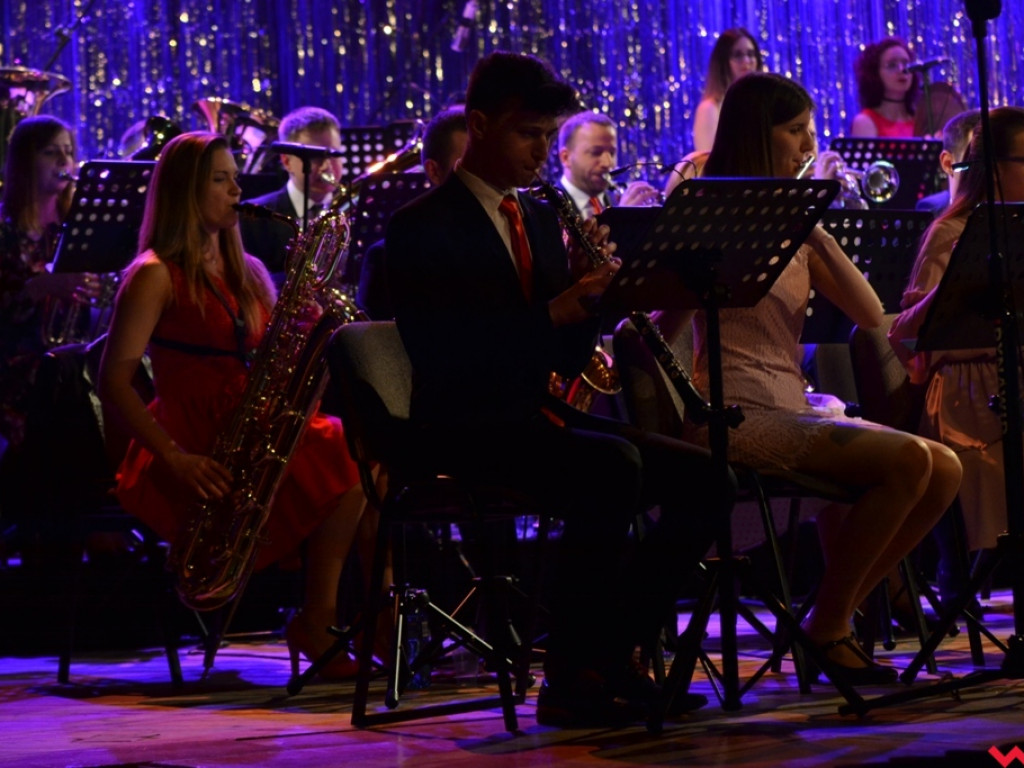 Wrzesińska Orkiestra Dęta w światowym wydaniu. Przebojowy koncert na rozpoczęcie sezonu