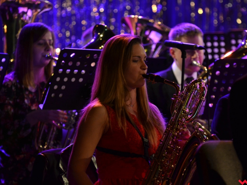 Wrzesińska Orkiestra Dęta w światowym wydaniu. Przebojowy koncert na rozpoczęcie sezonu