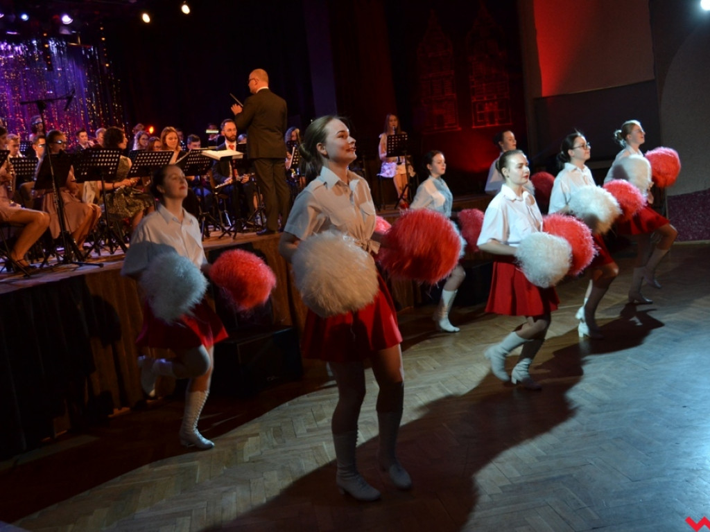 Wrzesińska Orkiestra Dęta w światowym wydaniu. Przebojowy koncert na rozpoczęcie sezonu