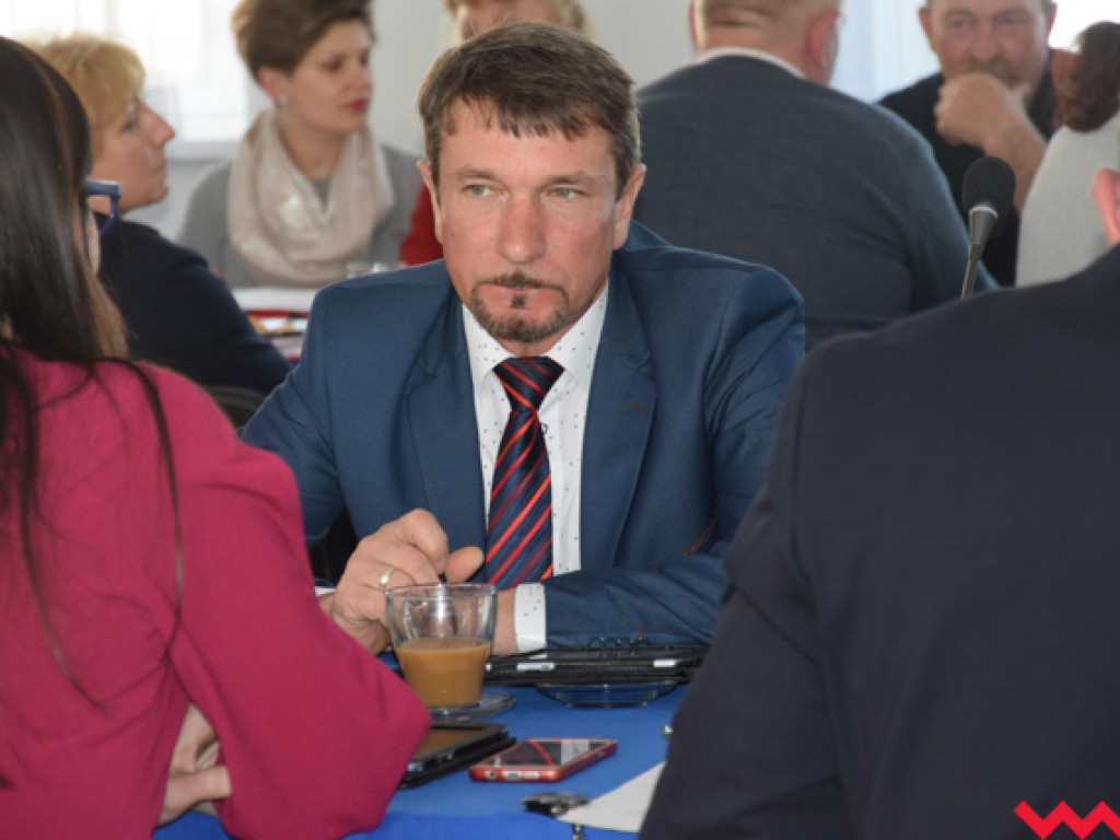 Rada gminy zdecydowała, że niektórzy nauczyciele będą pracowali więcej