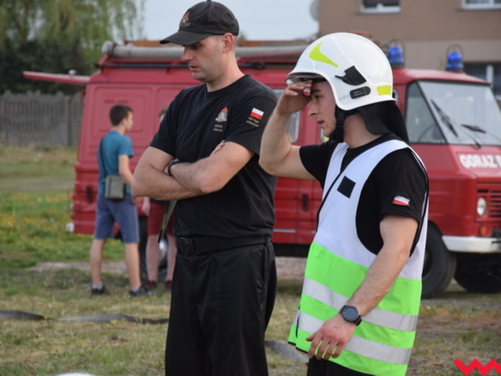 Wielkie manewry w Kołaczkowie. Strażacy szlifowali procedury medyczne i wspinaczkę