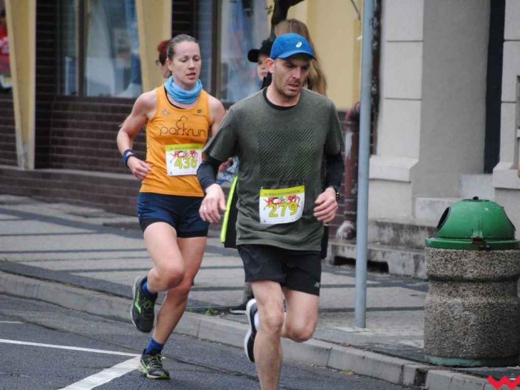 Tomasz Szymkowiak zwycięża w 36. Biegu Kosynierów
