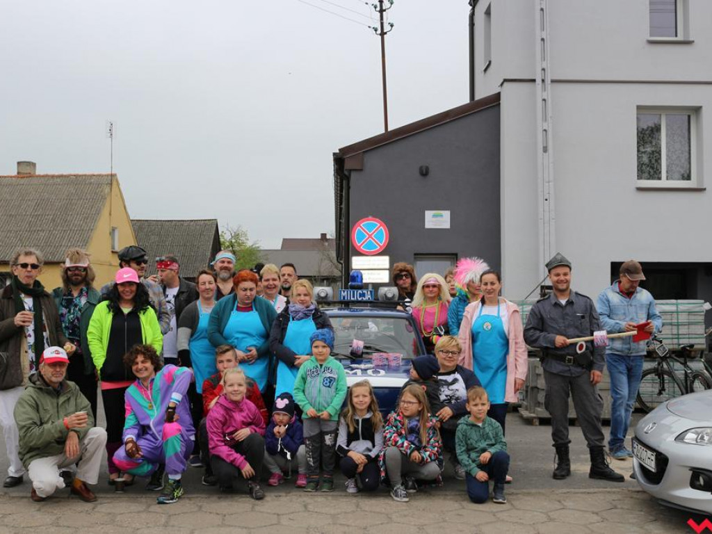 Uczestnicy Rajdu z Przymrużeniem Oka gościli w Lisewie