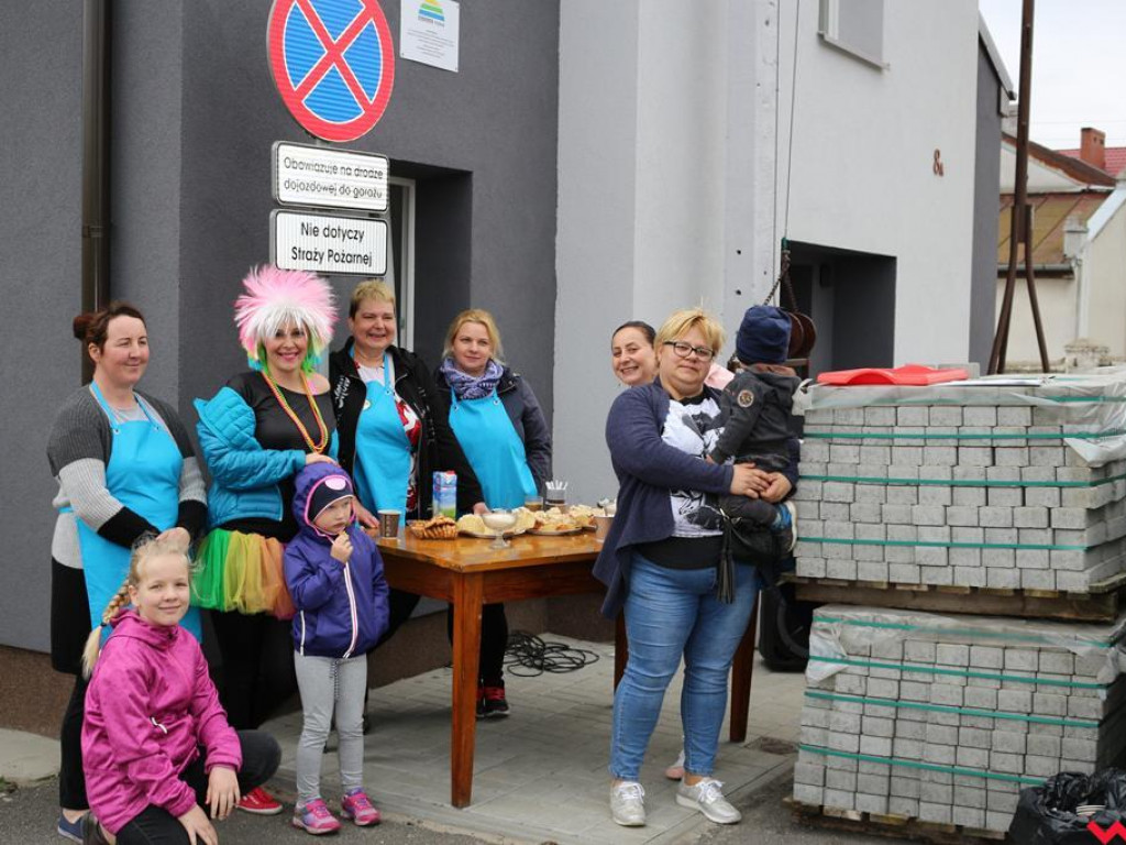 Uczestnicy Rajdu z Przymrużeniem Oka gościli w Lisewie