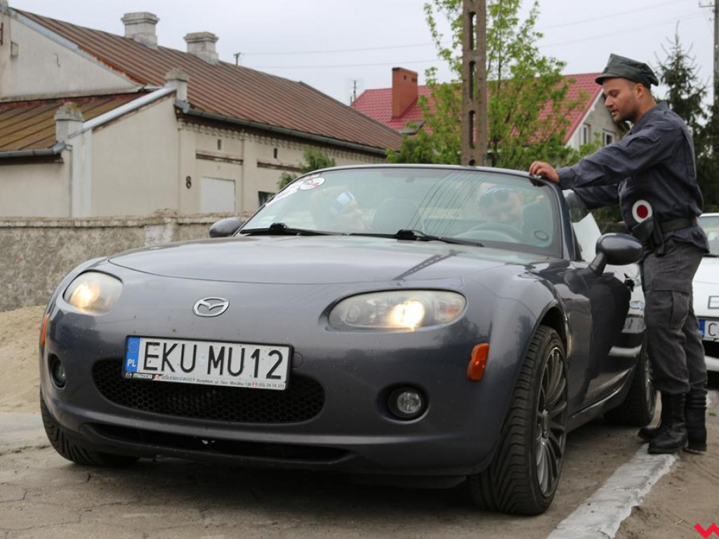 Uczestnicy Rajdu z Przymrużeniem Oka gościli w Lisewie