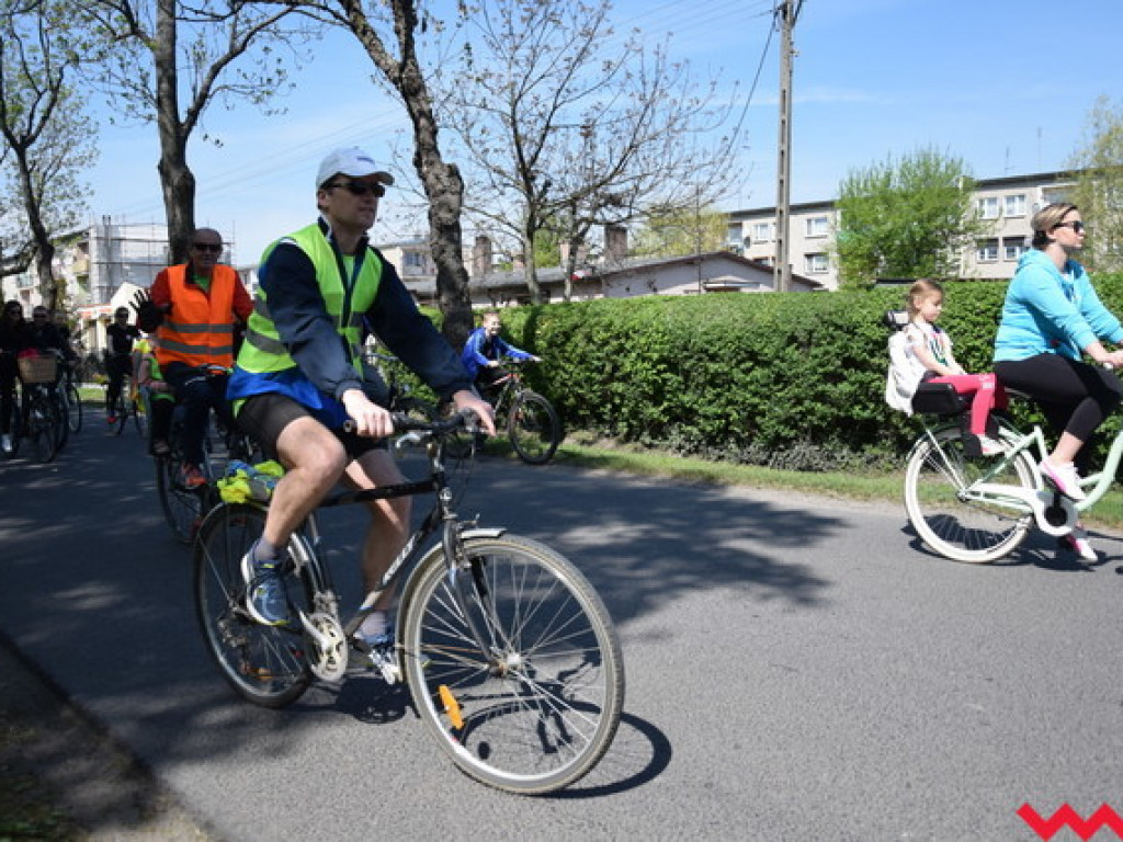 Rower sposobem na długowieczność, czyli jubileusz czytelniczego rajdu w Kołaczkowie