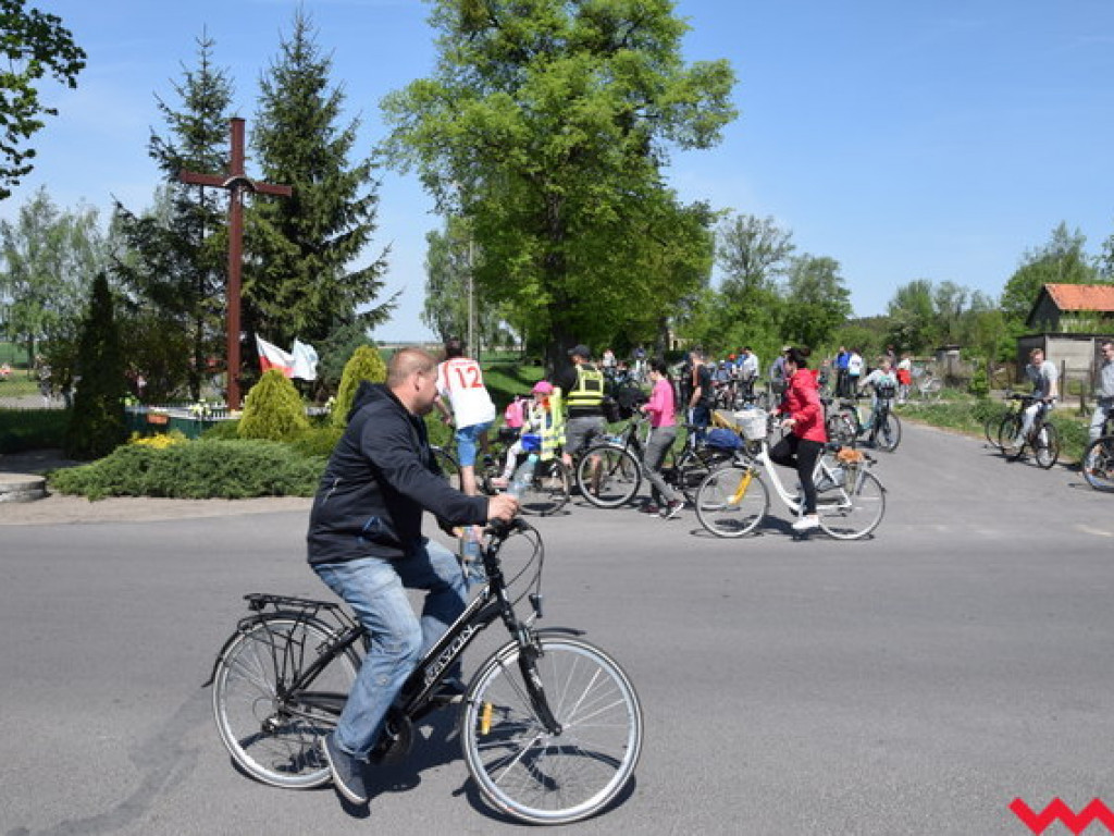 Rower sposobem na długowieczność, czyli jubileusz czytelniczego rajdu w Kołaczkowie