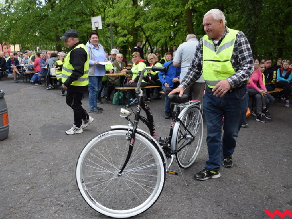 Rower sposobem na długowieczność, czyli jubileusz czytelniczego rajdu w Kołaczkowie