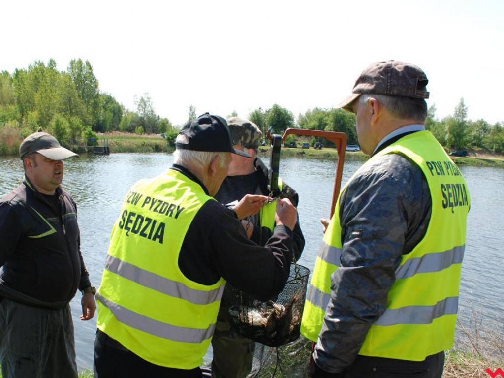 Wędkarze rozpoczęli sezon na Zbiorniku Szybskim