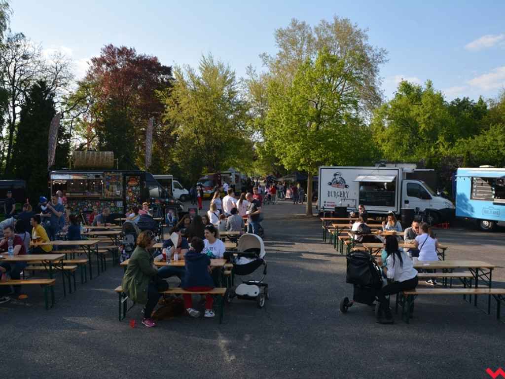 Paka ziemniaka i inne atrakcje prosto z foodtrucka