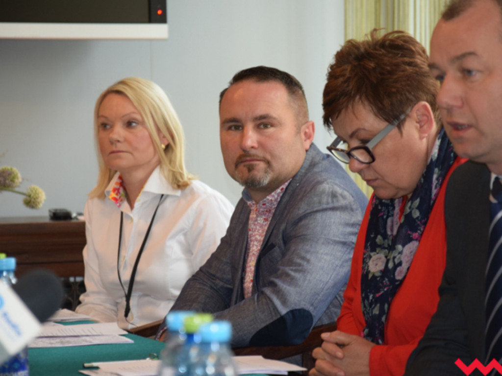 Firma z Pyzdr przejęła zawieszone połączenia autobusowe PKS Gniezno