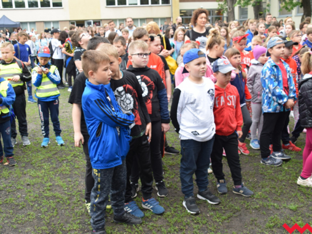 Ulice pełne dzieci w rocznicę Strajku Dzieci Wrzesińskich