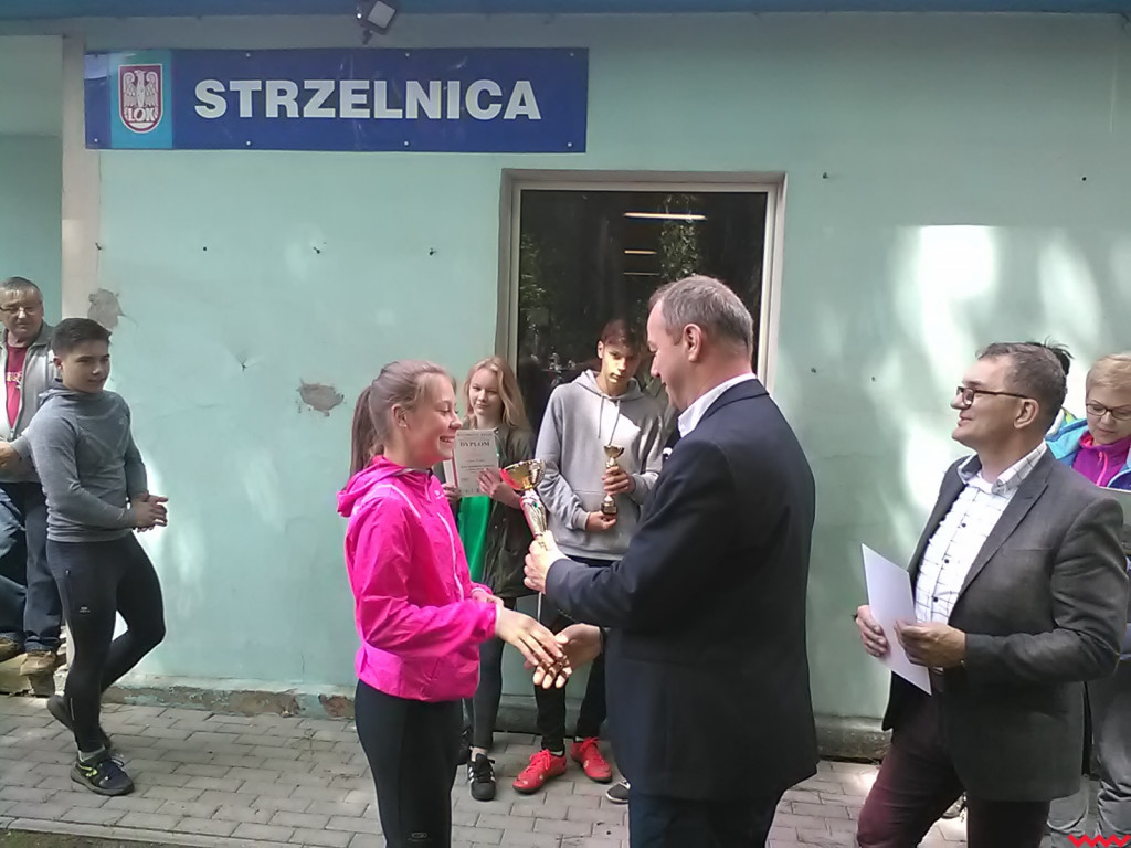 Liczyła się celność i szybkość. Młodzieżowe zawody na strzelnicy przy Ogrodowej