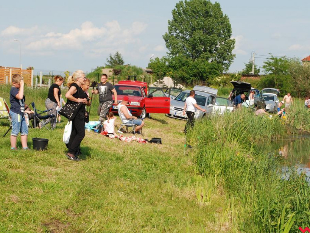 Wędkarski piknik z okazji Dnia Dziecka